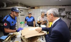 Gaziantep’te tarihi geçmiş ürün satan iş yeri kapatıldı