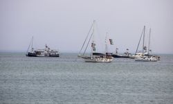 Gazze ablukasını kırmak için İtalya'dan çıkan 11 gemi yoluna devam ediyor