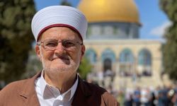 İşgalciler, Şeyh İkrime Sabri'yi Mescid-i Aksa'dan 6 ay daha uzaklaştırdı