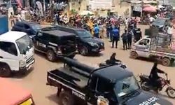 Kamerun'da cumhurbaşkanlığı seçimlerinde hile yapıldığı iddiasıyla protestolar başladı