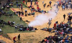 Kenya'da eski Başbakan Odinga'nın cenaze törenine polis müdahalesi: 4 ölü