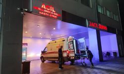 Konya’da minibüs ile otomobil çarpıştı: 18 yaralı