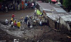 Meksika'da sel felaketi: 72 ölü, 48 kayıp 