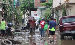 Meksika'da şiddetli yağışlar nedeniyle ölenlerin sayısı 47'ye yükseldi
