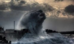 Meteorolojiden Batı Karadeniz için fırtına uyarısı