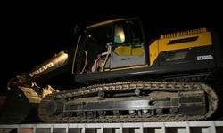 Mısır, siyonist esirlerin cesetlerini bulmak için Gazze'ye iş makineleri gönderdi