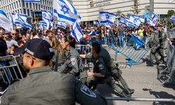 New York Times: israil kendisiyle savaş halinde