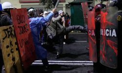 Peru’da protestolar devam ediyor: 1 ölü, onlarca yaralı