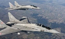 Polonya savaş uçakları, Rus keşif uçağını engelledi