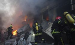 Rusya, Ukrayna'yı füze ve İHA'larla vurdu