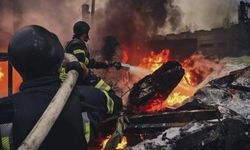 Rusya'nın Kiev’e düzenlediği hava saldırısında 3 ölü, 29 yaralı