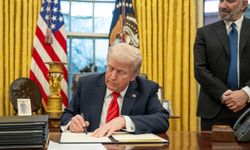 Trump, Chicago Belediye Başkanı ve Illinois Valisi'nin hapse atılmasını istedi