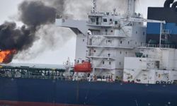 Yemen açıklarında bir tankerde patlama
