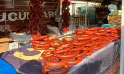 Ağrı'da 415 kilogram etiketsiz sucuk ele geçirildi