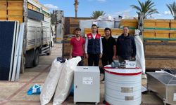 Aydıncık’ta genç arıcılara ekipman desteği