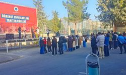 Batman Üniversitesi'nde eğlence etkinliklerine tepki