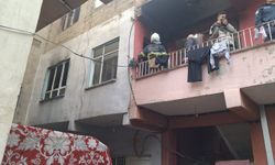 Batman'da elektrikli soba yangını: 3 katlı evde maddi hasar oluştu