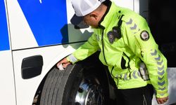 Batman'da ticari araçlara kış lastiği denetimi başladı