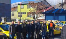 Bingöl Karlıova’da taksiciler yeniden hizmete başladı