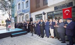 Cağaloğlu Kitapçılar Sokağı hizmete açıldı