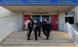 Diyarbakır’da geniş çaplı operasyon: 51 kişi yakalandı