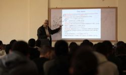 Gazze İslam Üniversitesi eğitime yeniden başladı