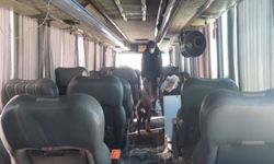 İran plakalı yolcu otobüsündeki yangın tüplerinin içinde uyuşturucu çıktı