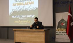 Kocaeli'nde "Yolumuzu Aydınlatan Yıldızlar" programı düzenlendi