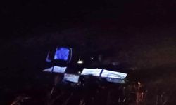 Malatya'da tır devrildi: 1 ölü 