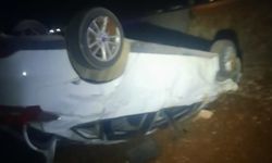 Mardin’de kontrolden çıkan otomobil takla attı: 7 yaralı 