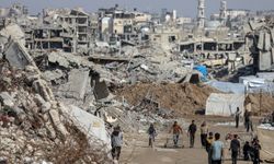 Patlamamış mühimmatlar, Gazzelilerin hayatını tehdit ediyor, yeniden inşayı engelliyor