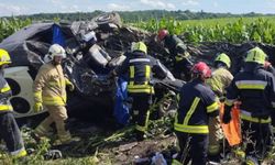 Rusya'da trafik kazası: 7 ölü, 12 yaralı