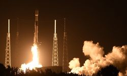 SpaceX 28 Starlink internet uydusunu yörüngeye fırlattı