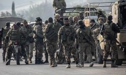 Suriye ordusu Rakka'nın doğusunda PKK/YPG mevzilerini vurdu