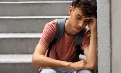 WHO uyardı: Gençlerin ruh sağlığı 15 yılda üçte bir oranında kötüleşti