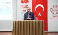 Bingöl’de “Bilim, Araştırma ve Kariyer” konferansı düzenlendi