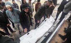 Gazze'de hava saldırıları ve yıkımlar: Bir şehit