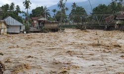 Güney Asya’da sel ve heyelan bilançosu ağırlaşıyor
