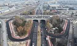 Konya’da Marangozlar Köprüsü’nün üst kısmındaki 2 şerit trafiğe açıldı