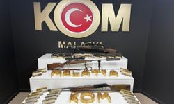 Malatya'da çok sayıda silah ele geçirildi: 2 gözaltı 