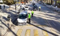Malatya'da yaya geçidi ihlali yapan sürücüler cezalandırıldı
