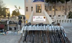 Mardin’de silah kaçakçılığı operasyonunda çok sayıda silah ele geçirildi