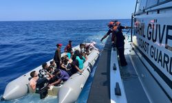 Muğla açıklarında 29 düzensiz göçmen kurtarıldı