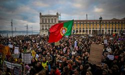 Portekiz’de tarihi genel grev: Ulaşım ve kamu hizmetleri neredeyse durdu