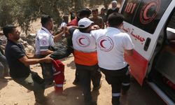 Yahudi çeteler Filistinli aileye saldırdı: 5 yaralı