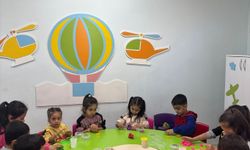 ADEM'de anneler meslek ediniyor, çocuklar oyunla gelişiyor