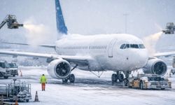 Avrupa'da soğuk hava uçuşları aksattı