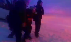  Karla kapalı köyde fenalaşan hasta 5 saatlik çalışmayla kurtarıldı