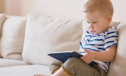 Uzmanından uyarı: Erken yaşta ekran maruziyeti dil gelişimini olumsuz etkiliyor