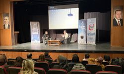 Doç. Dr. Yılmaz: Kriz anlarında her bilgi doğrudan insan hayatına dokunuyor